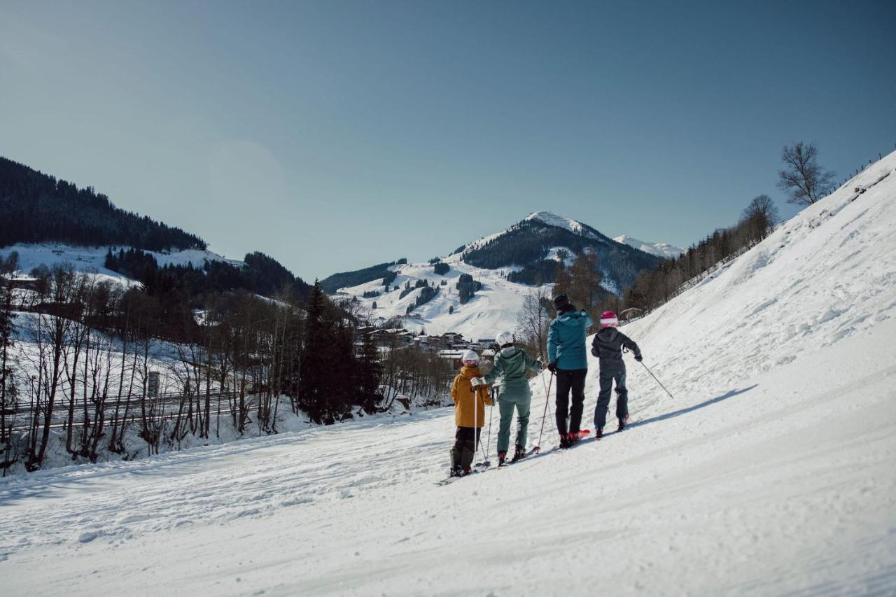 Familien Hotel Saalbach-Hinterglemm Exterior photo