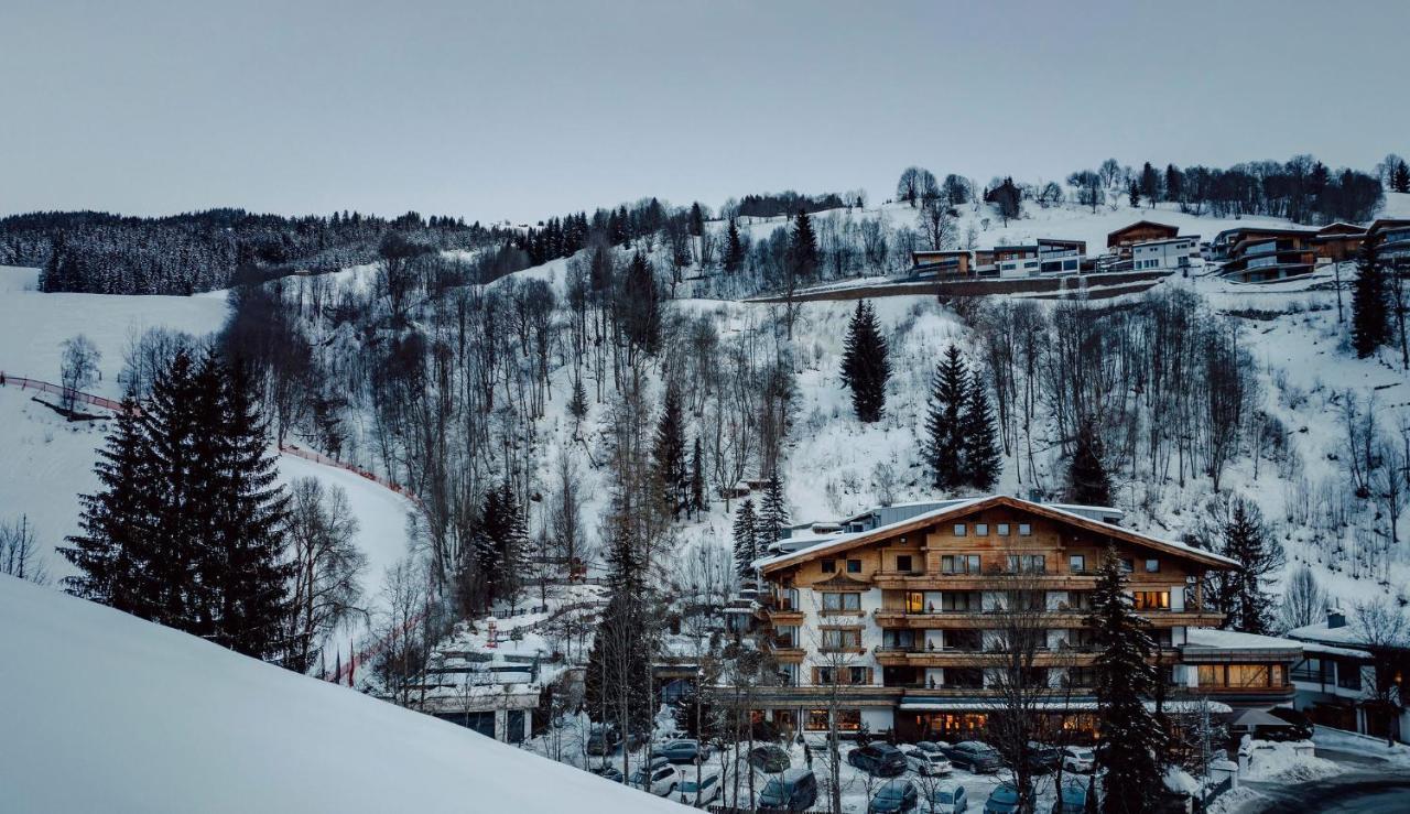 Familien Hotel Saalbach-Hinterglemm Exterior photo