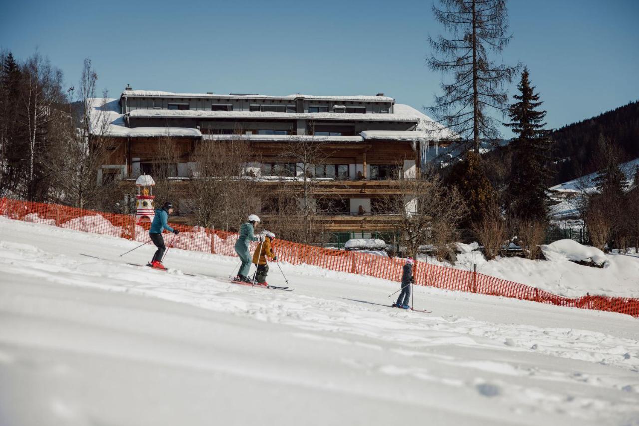 Familien Hotel Saalbach-Hinterglemm Exterior photo